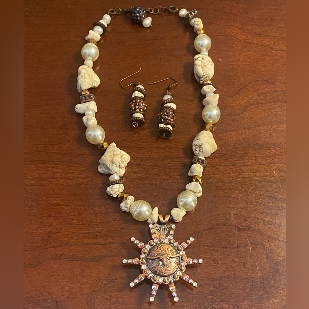 New Natural stone, pearl & crystal western bling set custom made